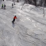 May Day, still snow up top in Nozawa The lifts stopped turning a while back but if keen for some exercise can hike up and enjoy some T Shirt turns at Yamabiko. Who knows which run this is? Thanks Aerandir and Aidan for the clip.