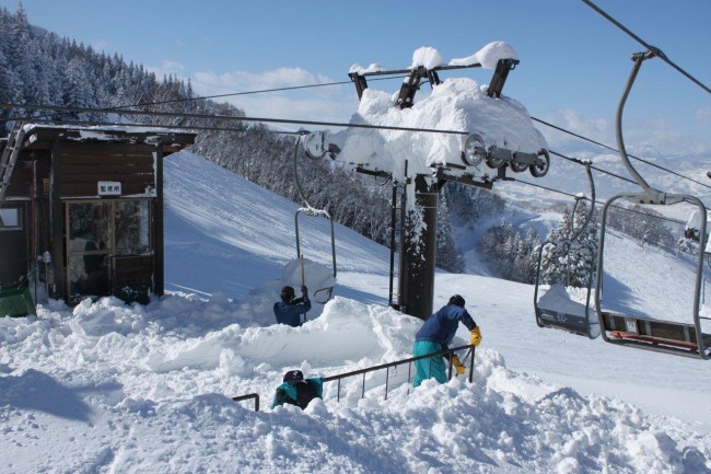 Nozawa Onsen Ski Lift 