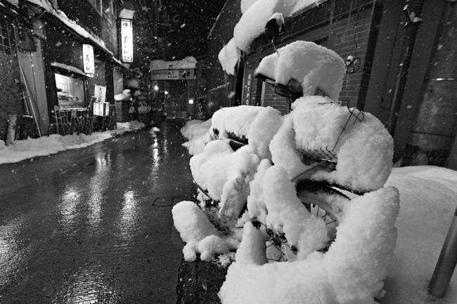 snowy motorbike900