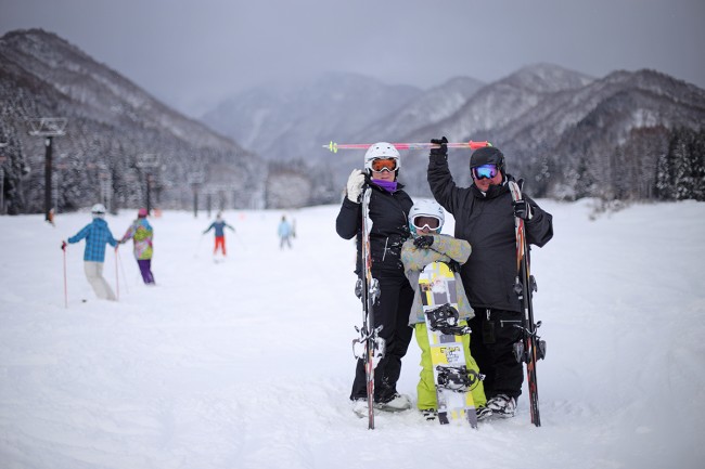 Liz, Alex and Tim from Canberra enjoying their time in Nozawa Onsen.