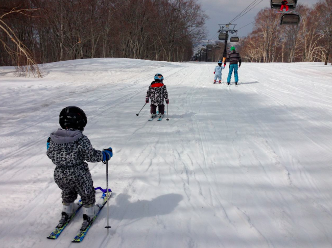 Spring is a great time for the kids to learn the life long art of skiing! Kai and friends laying down some turns