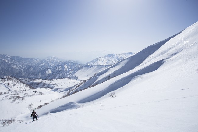 Proper backcountry. Hiking for lines.