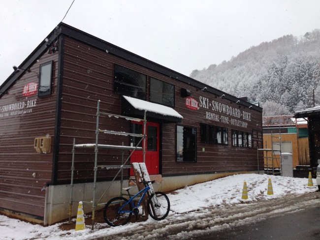 Mt Dock and Gondola Cafe. Right at the base of the main Nagasaka Gondola great place to fuel and gear up on the slopes in Nozawa 