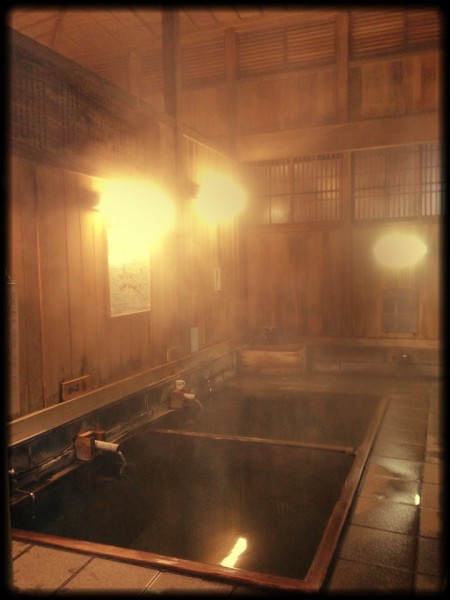 Oyu Onsen in Nozawa Onsen great place for soak and rest the tired muscles 