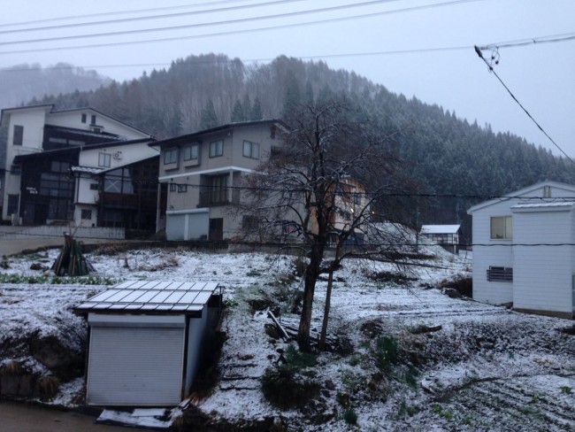 Bit of white magic on April 11th in Nozawa with a spring sprinkle of snow