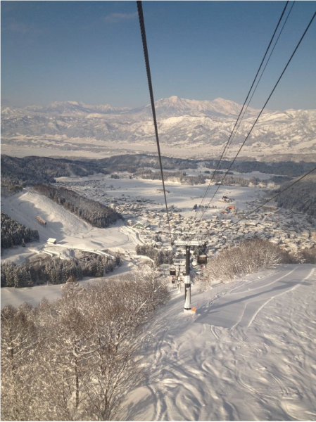 March is Magic in Nozawa Onsen. If can make it come then for me it is the best month 