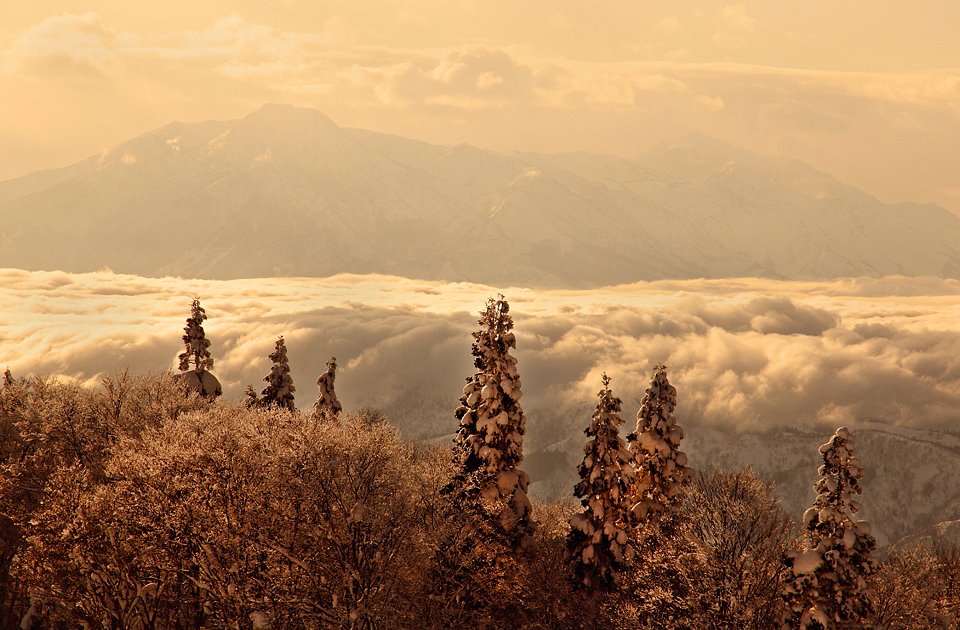 The view across to Myoko from Nozawa. You could look at it all day..