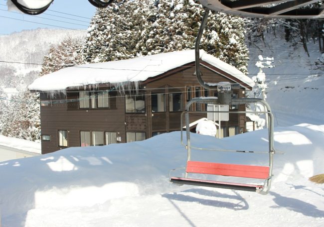 Kamoshika Nozawa Lodge