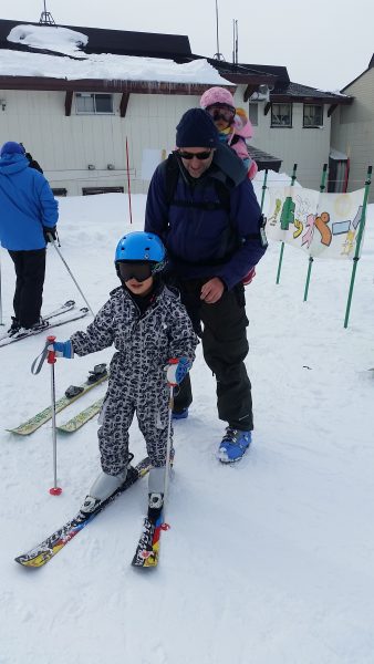 Skiing with Kids Nozawa Onsen 