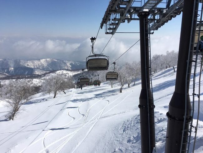 April Snow in Nozawa Onsen 