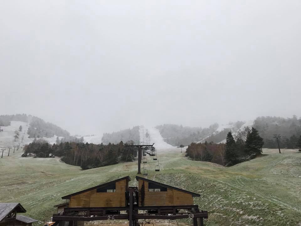 More early snow near Nozawa 