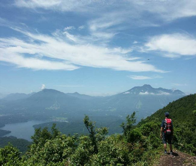 Hiking Shinetsu trail Nozawa Onsen Japan