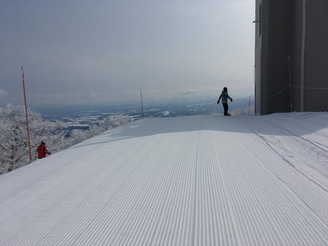 Nozawa Onsen spring snow