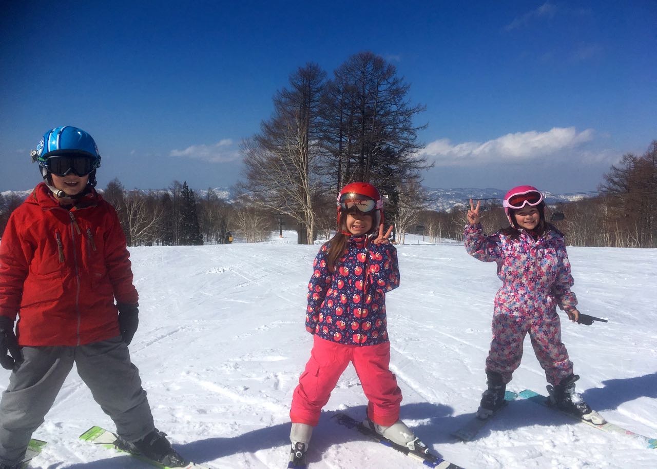 Skiing Japan with Kids