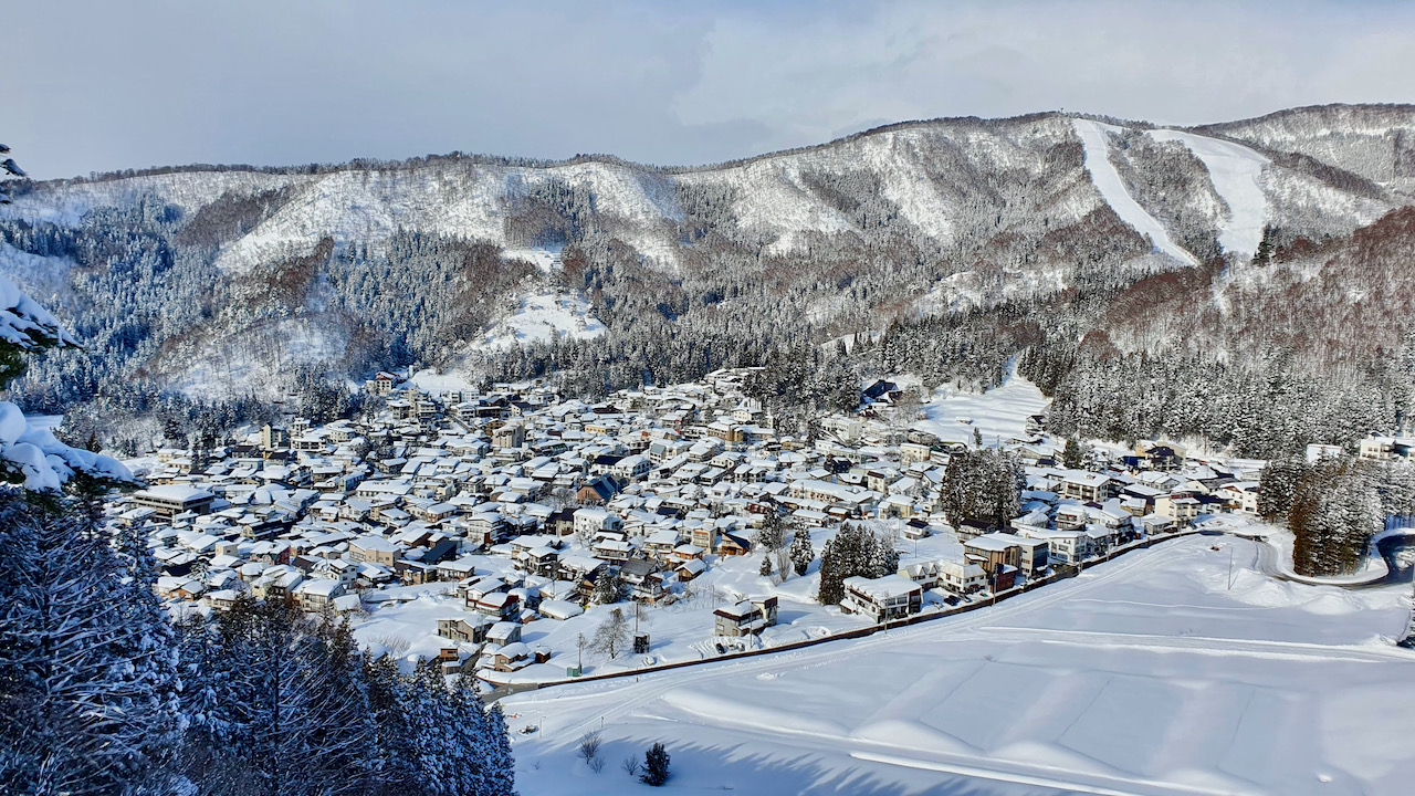 Chinese New Year Ski Japan 