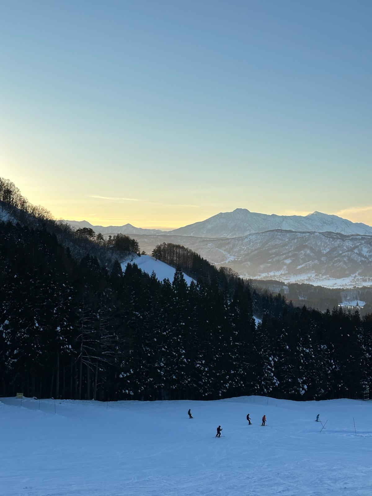 sunset over nagasaka course