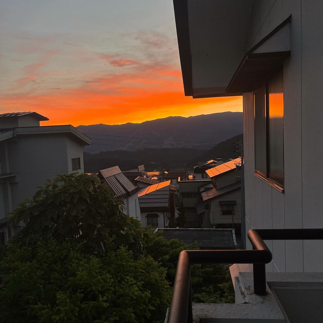 Dramatic sky opens up above Nozawa Onsen town 