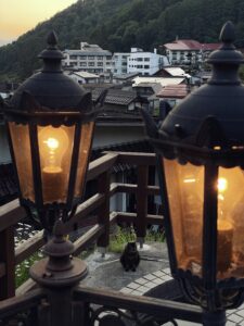 Enjoy the foot onsen with a beautiful view