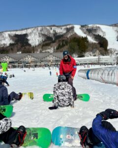 Nozawa Holidays Ski School